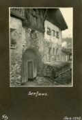Torbogen beim Antoniushof. Bildquelle: Gemeindearchiv Serfaus